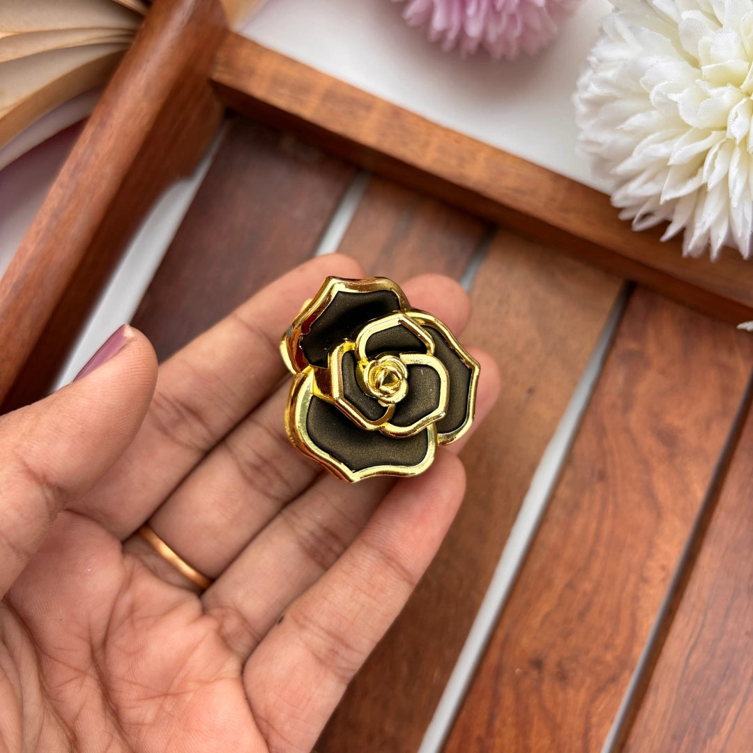 Royal Rose Enamel Hair Claw – Small