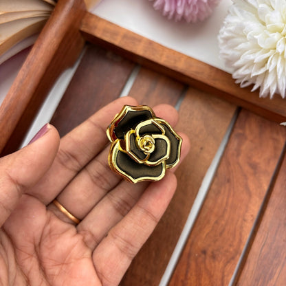 Royal Rose Enamel Hair Claw – Small