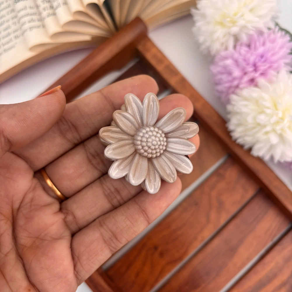 Blush Sunflower Hair Claw – Small