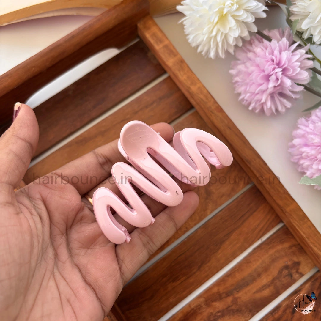 Glossy Wave Hair Clip – Medium