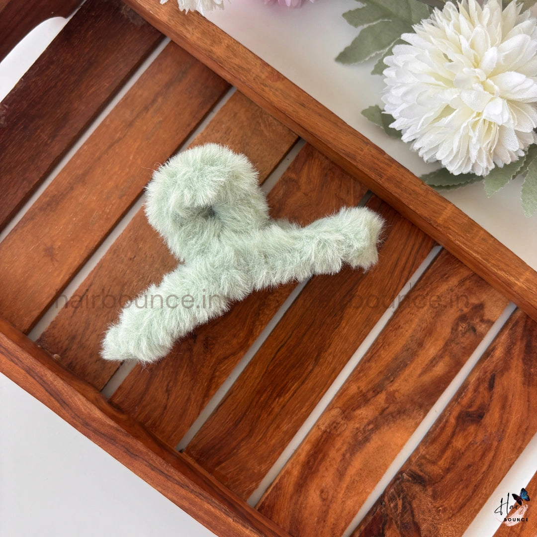 Soft Faux Loop Fur Hair Claw - Large