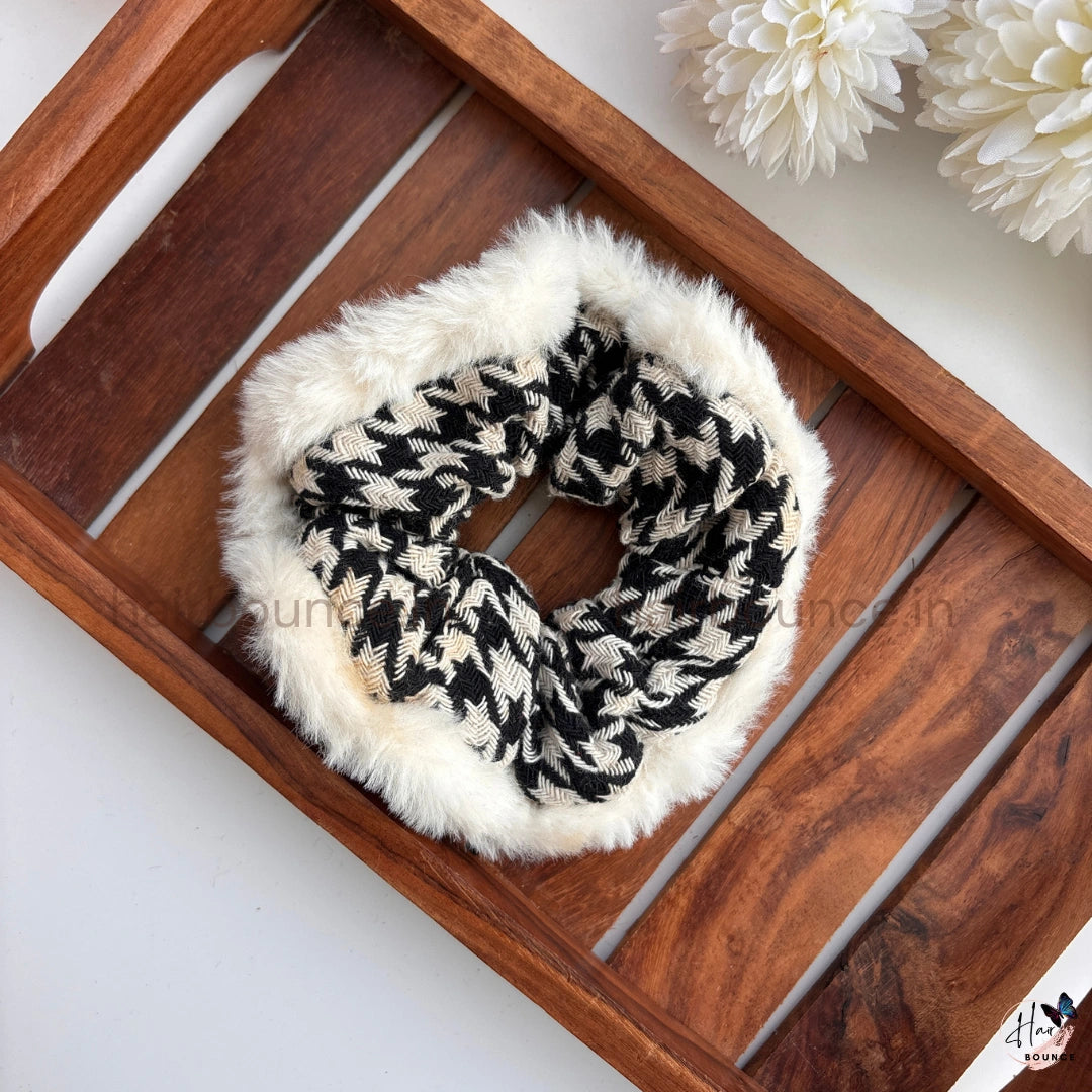 Winter Luxe Faux Fur Scrunchie with Textured Fabric
