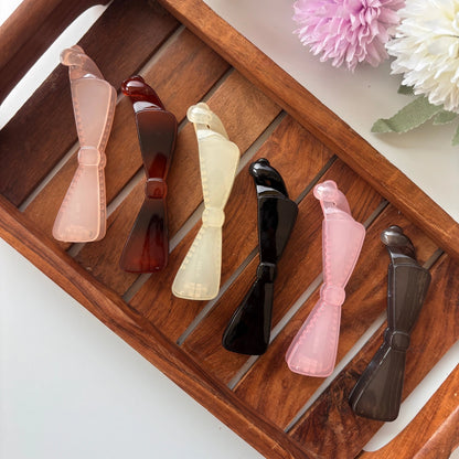 Glossy Classic Bow Banana Clip - Medium