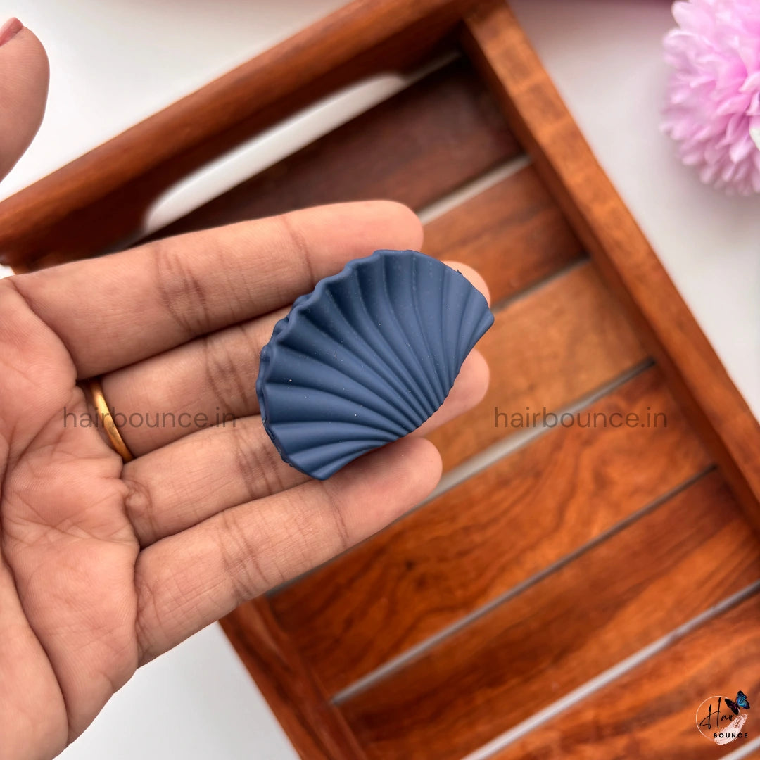 Pastel Shades Shell Hair Claw – Small