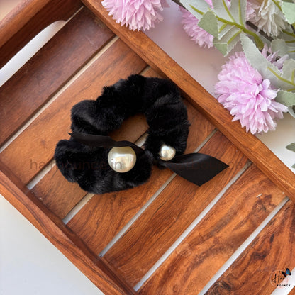 Pearl Bow Fur Scrunchie