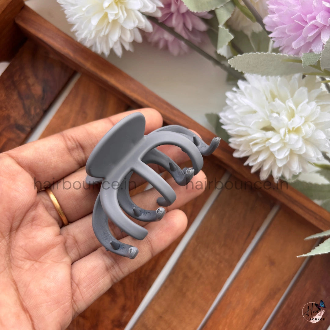 Matte Crown Hair Claw – Medium