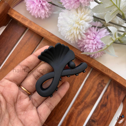 Ginkgo Grace Hair Claw for Women – Medium