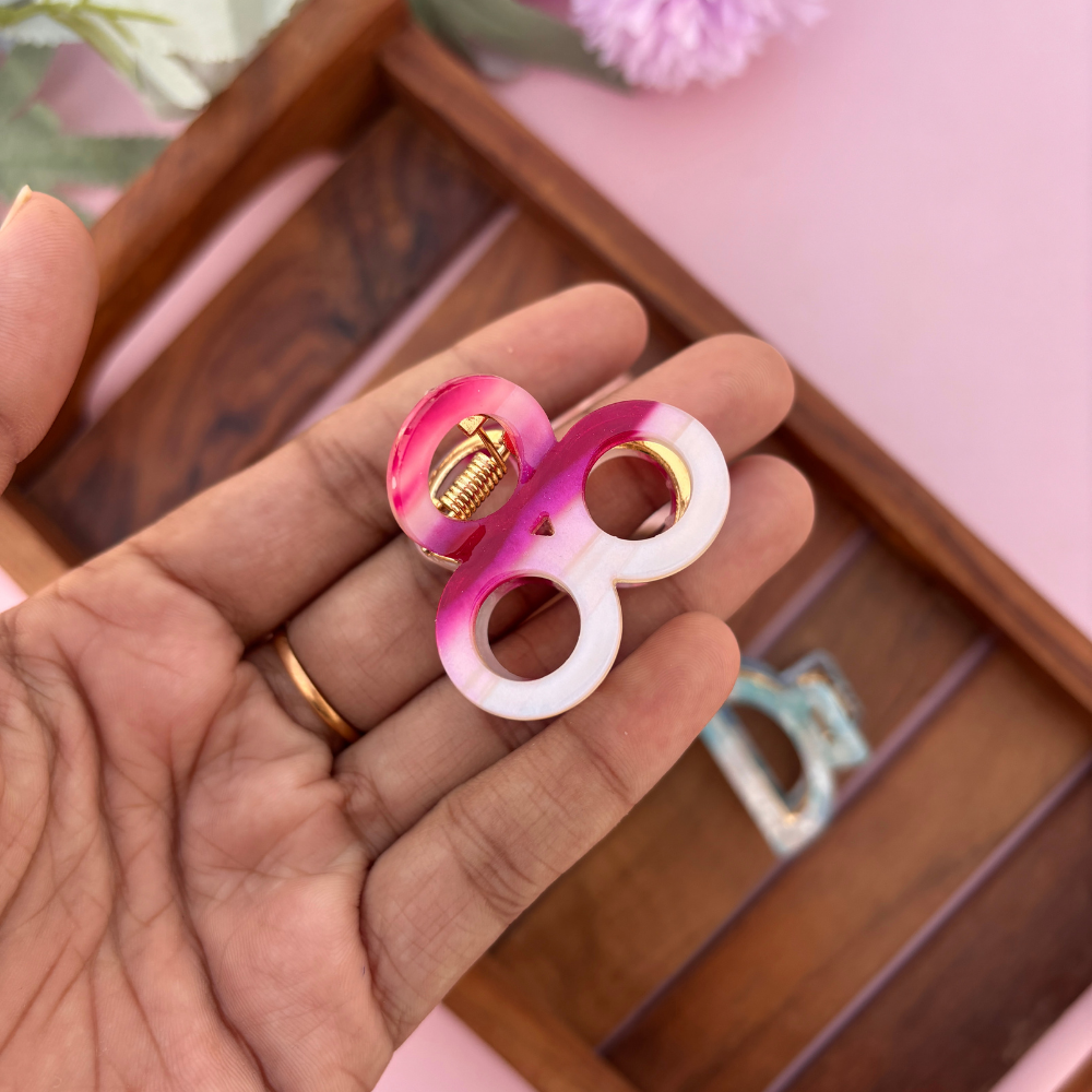 Marble Finish Hair Claw - Medium