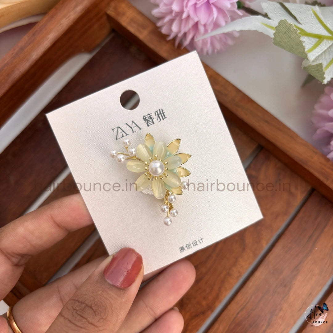 Elegant Pearl Floral Brooch with Crystal Drops