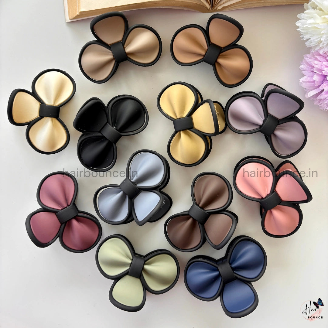 Soft Matte Bliss Bow Hair Claw – Medium