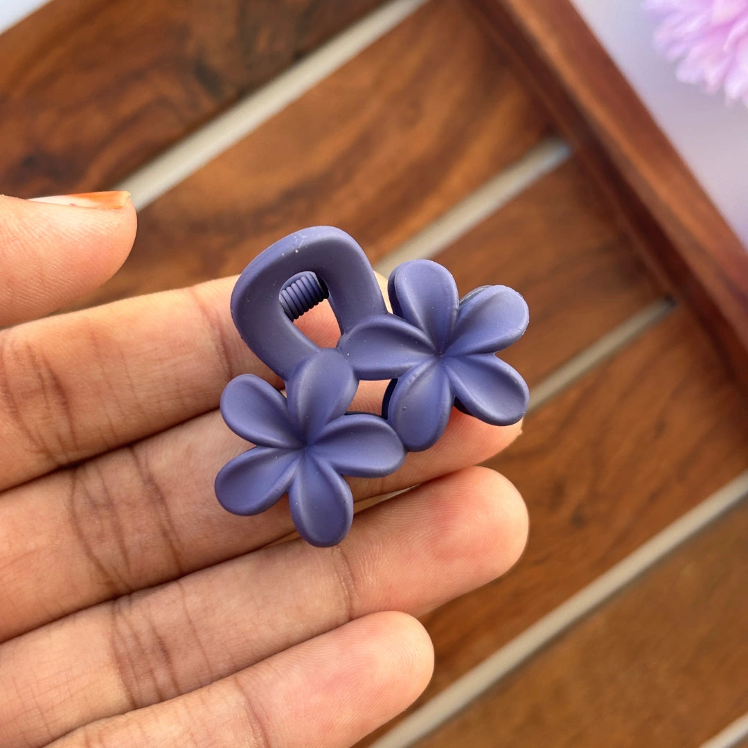 Mini Double Lilly Flower Hair Claw - Small