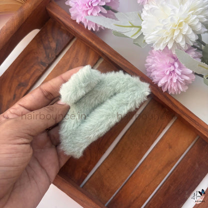 Cloud Puff Fur Hair Claw – Large