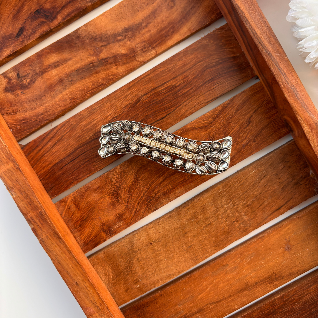 Leaf Antique Center Clip