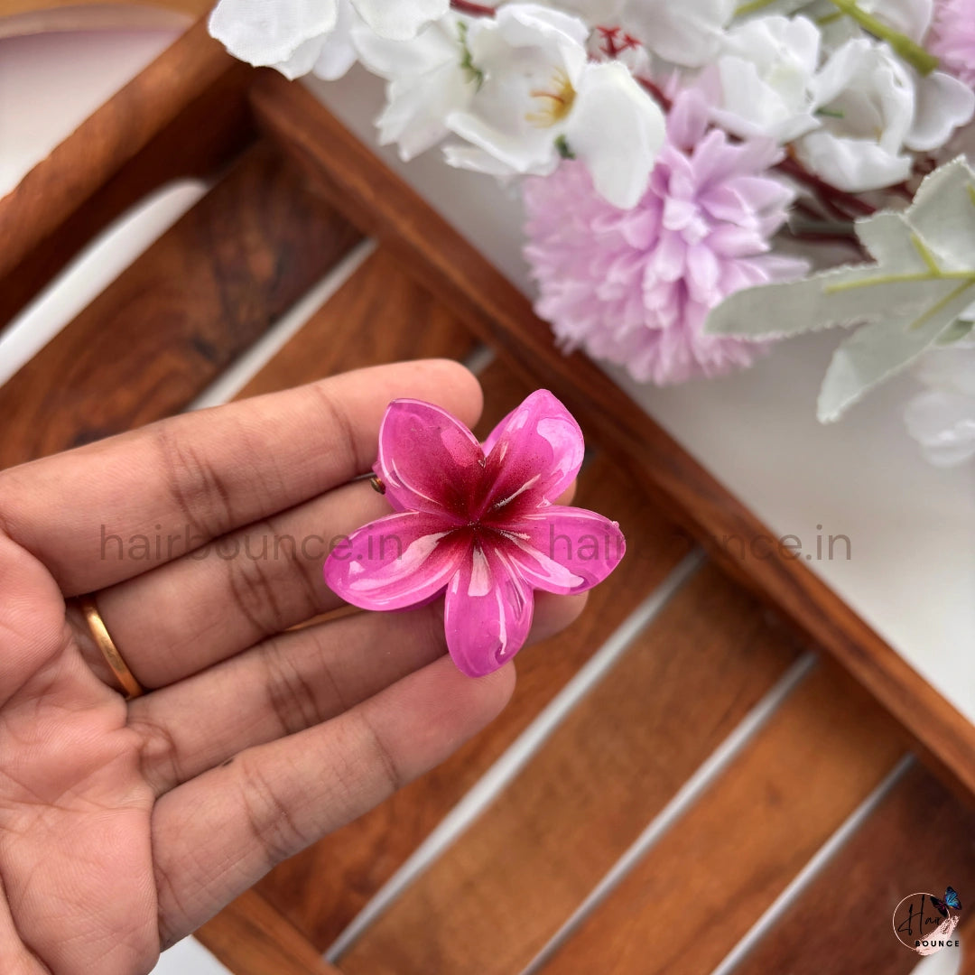 Sunshine Petal Mini Hair Claw - Small