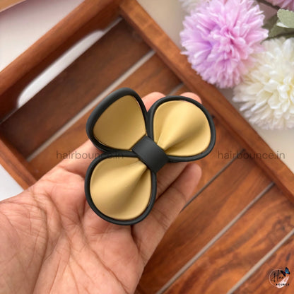 Soft Matte Bliss Bow Hair Claw – Medium