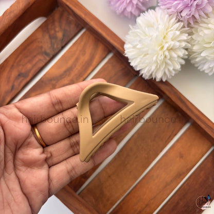 Matte Neutral Triangle Cut Hair Claw – Medium