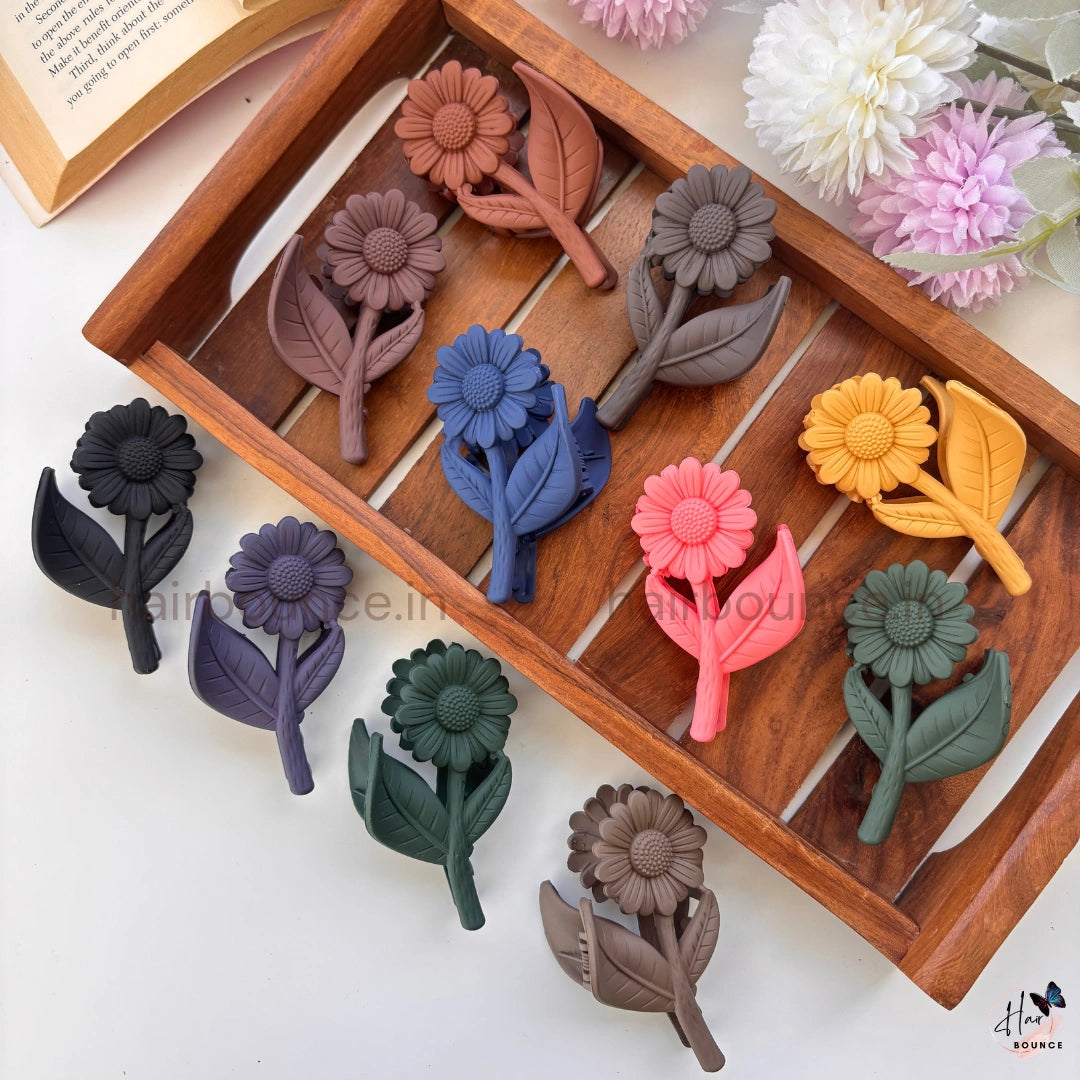 Sunflower Bloom Hair Claw – Medium