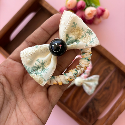 Smiley Bow Rubber Band
