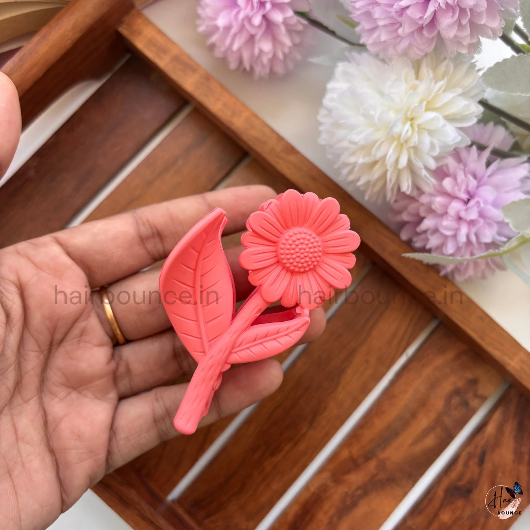 Sunflower Bloom Hair Claw – Medium