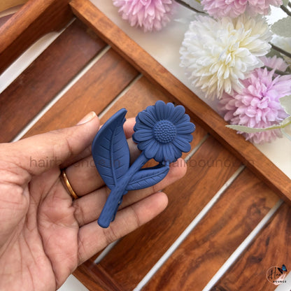 Sunflower Bloom Hair Claw – Medium