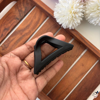 Matte Neutral Triangle Cut Hair Claw – Medium