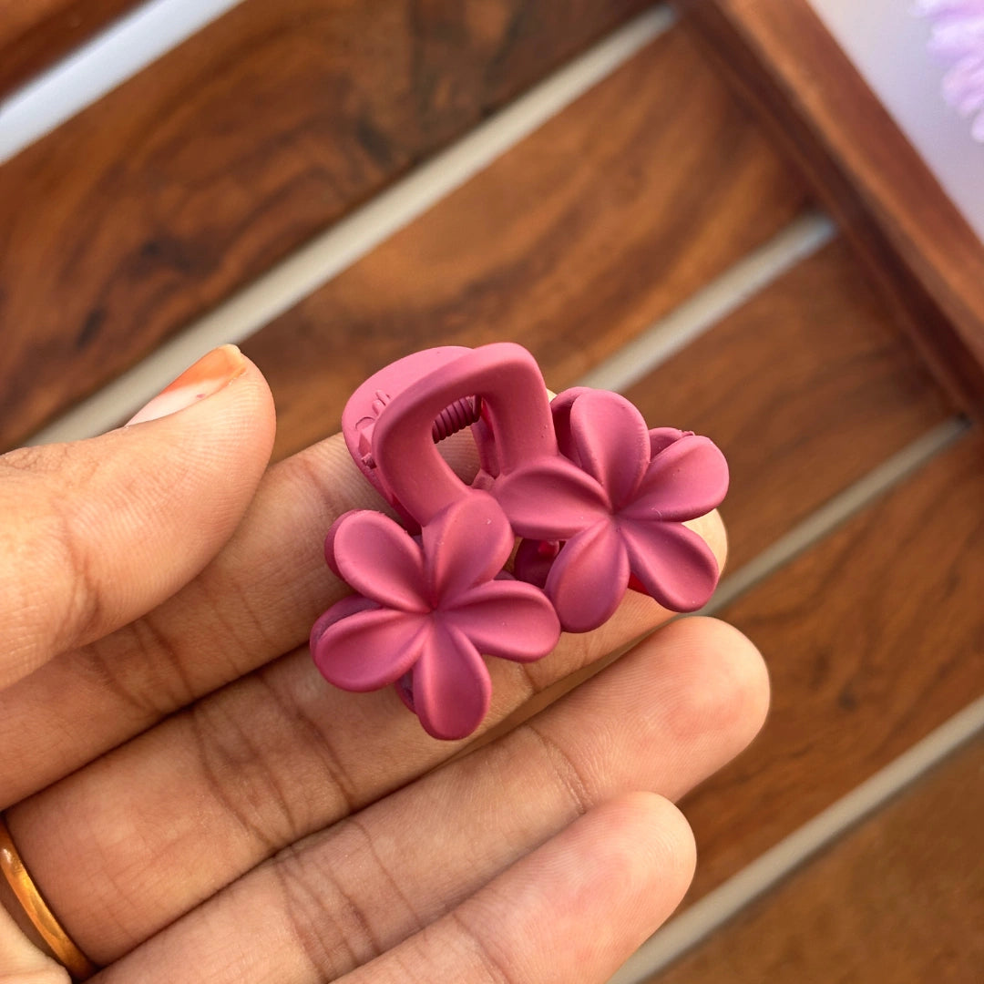 Mini Double Lilly Flower Hair Claw - Small