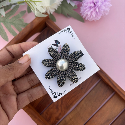 Midnight Pearl Bloom Alligator Clip