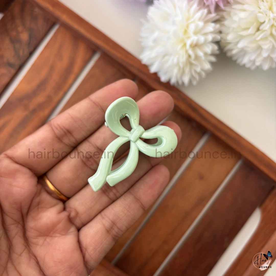 Glossy Bow Hair Claw – Small