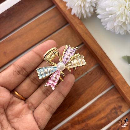 Pearl Ribbon Luxe Hair Claw – Medium