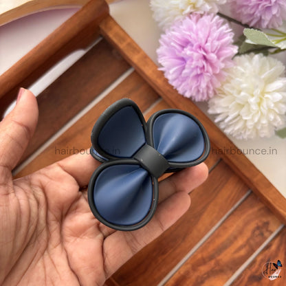 Soft Matte Bliss Bow Hair Claw – Medium