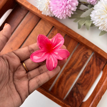 Shiny Lily Flower Hair Claw - Medium