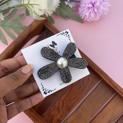 Midnight Pearl Bloom Alligator Clip