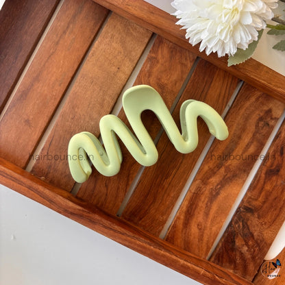 Colourful Zig Zag Smooth Matte Finish Hair Claw - Large