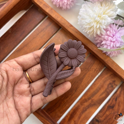 Sunflower Bloom Hair Claw – Medium