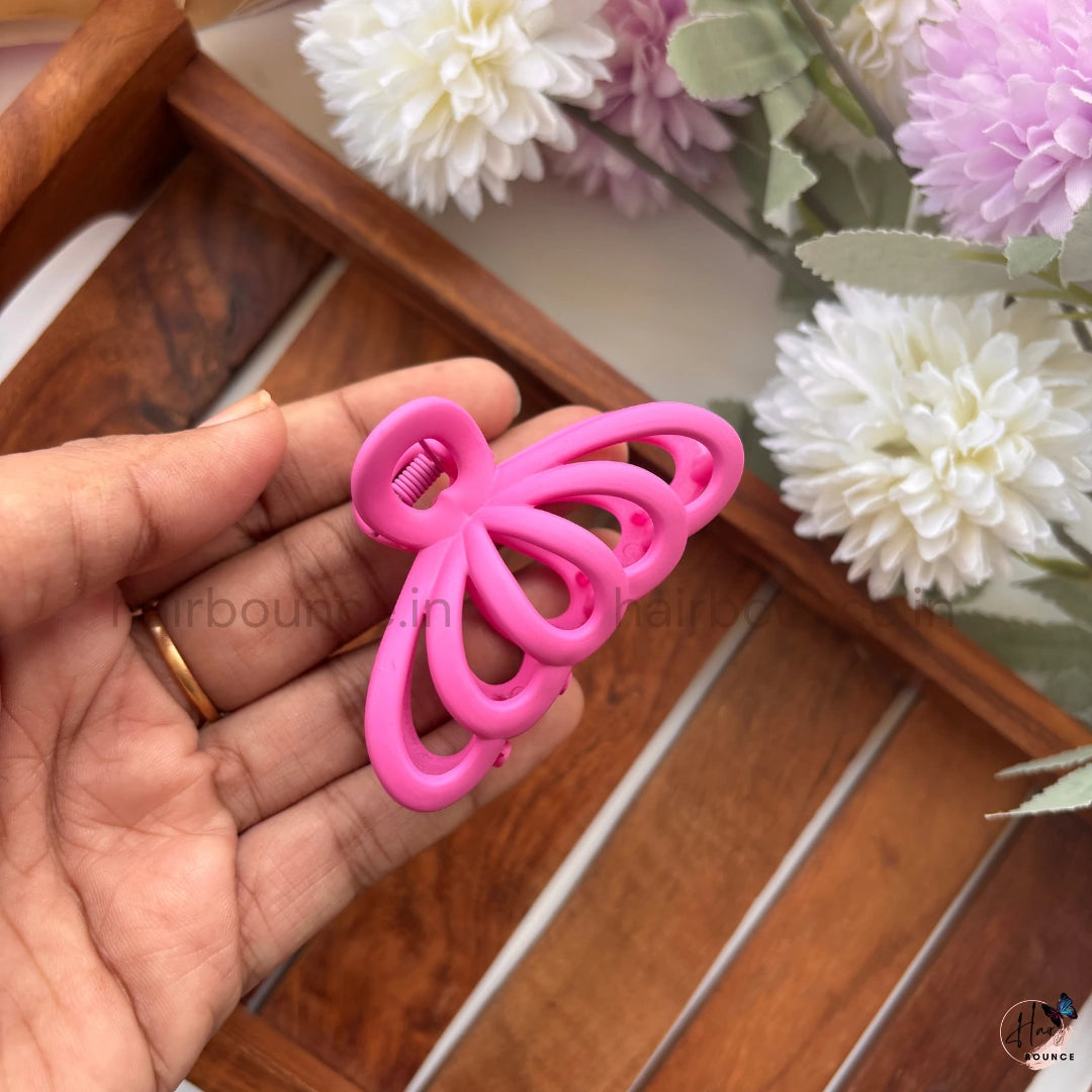 Open Wing Hair Claw – Medium