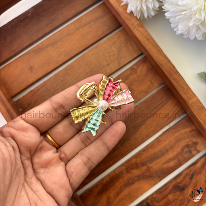 Pearl Ribbon Luxe Hair Claw – Medium