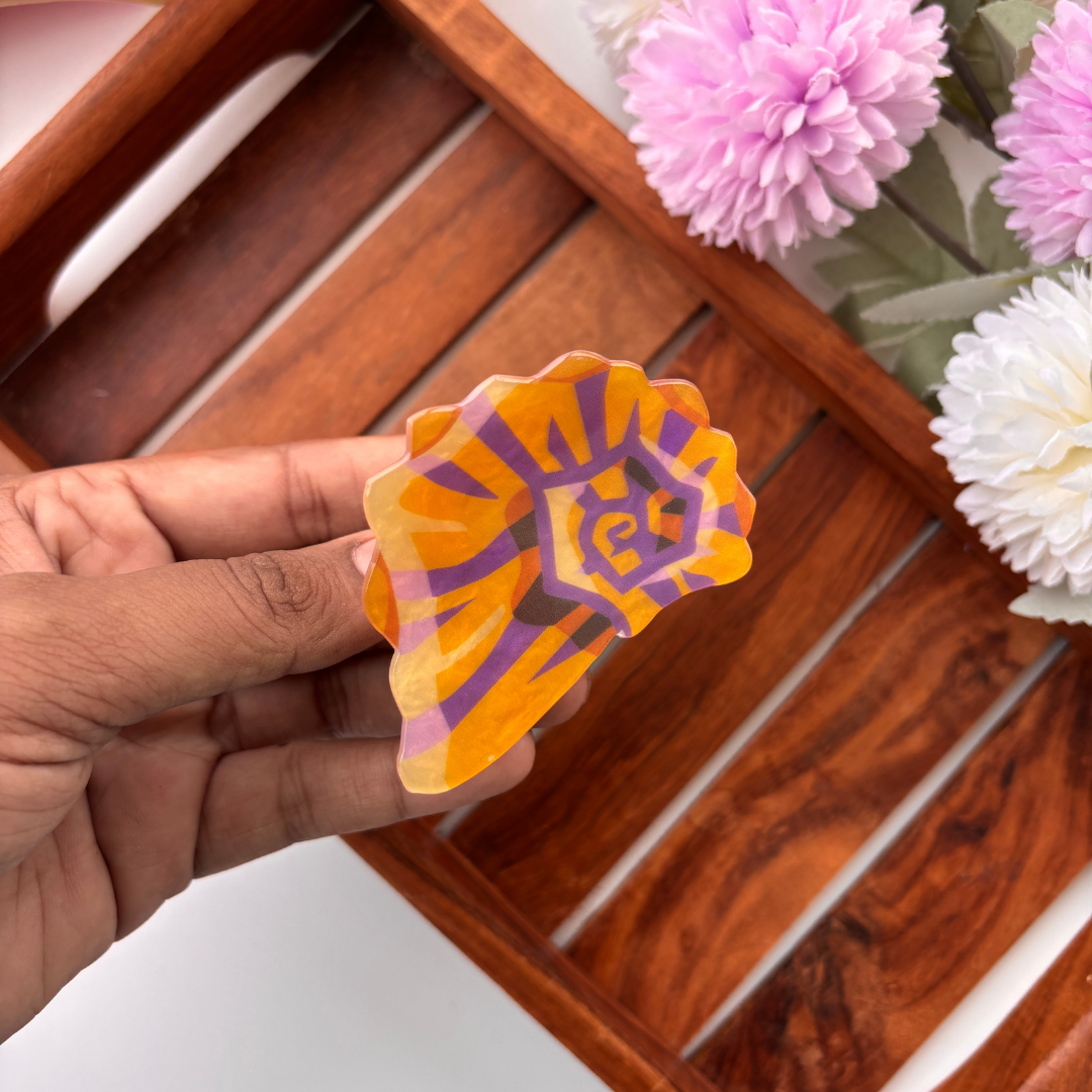 Coastal Shell Hair Claw - Medium