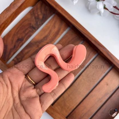 Wave Curve Hair Claw – Medium