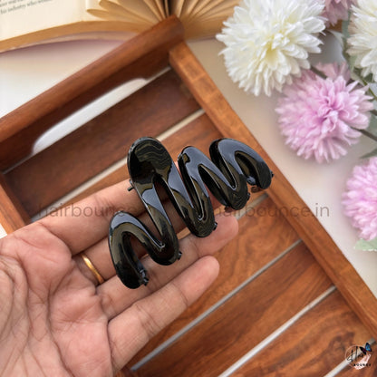 Glossy Wave Hair Clip – Medium