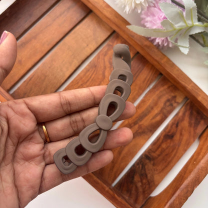 Elegant Loop Matte Banana Clip - Large