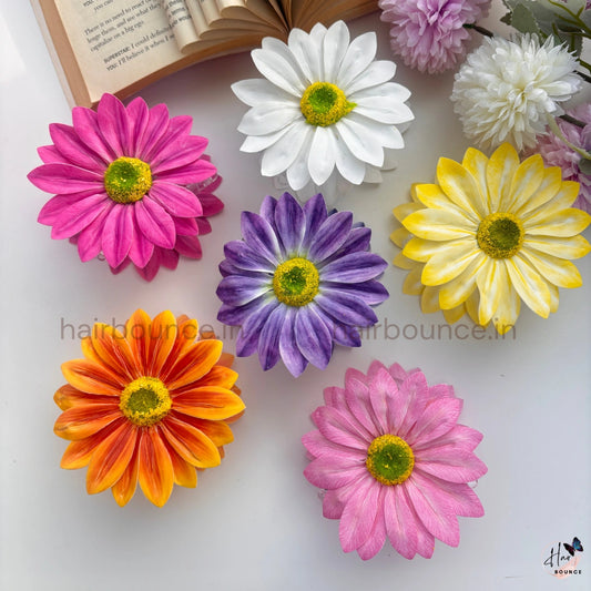 Pastel Daisy Bloom Hair Claw - Large