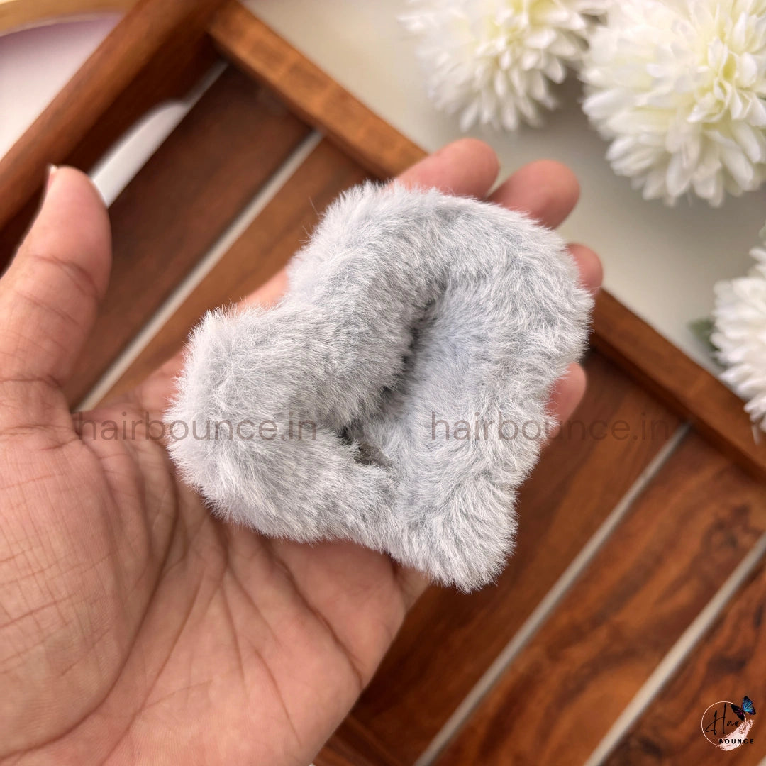 Heart Fur Hair Claw - Medium
