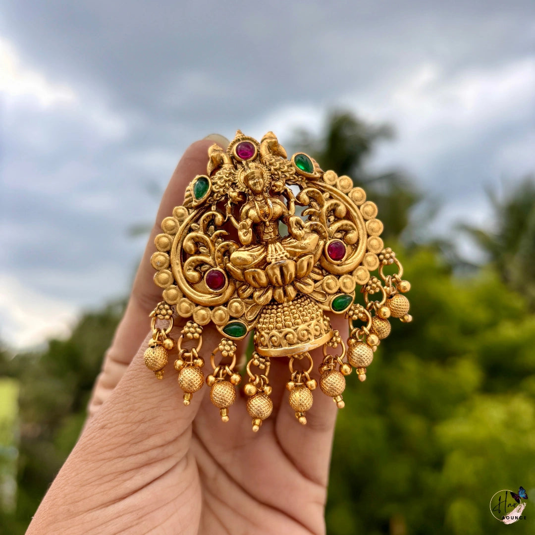 Lakshmi Kemp Jada Billa with Gold Bead Hangings