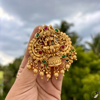 Lakshmi Kemp Jada Billa with Gold Bead Hangings