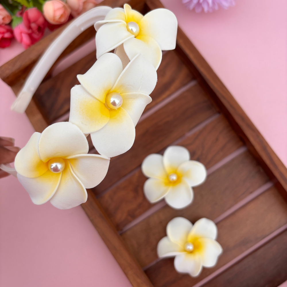 Pearl Flower with Two Alligator Clips