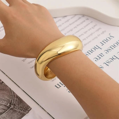Luxe Wave Gold Cuff