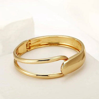 Golden Link Cuff Bracelet