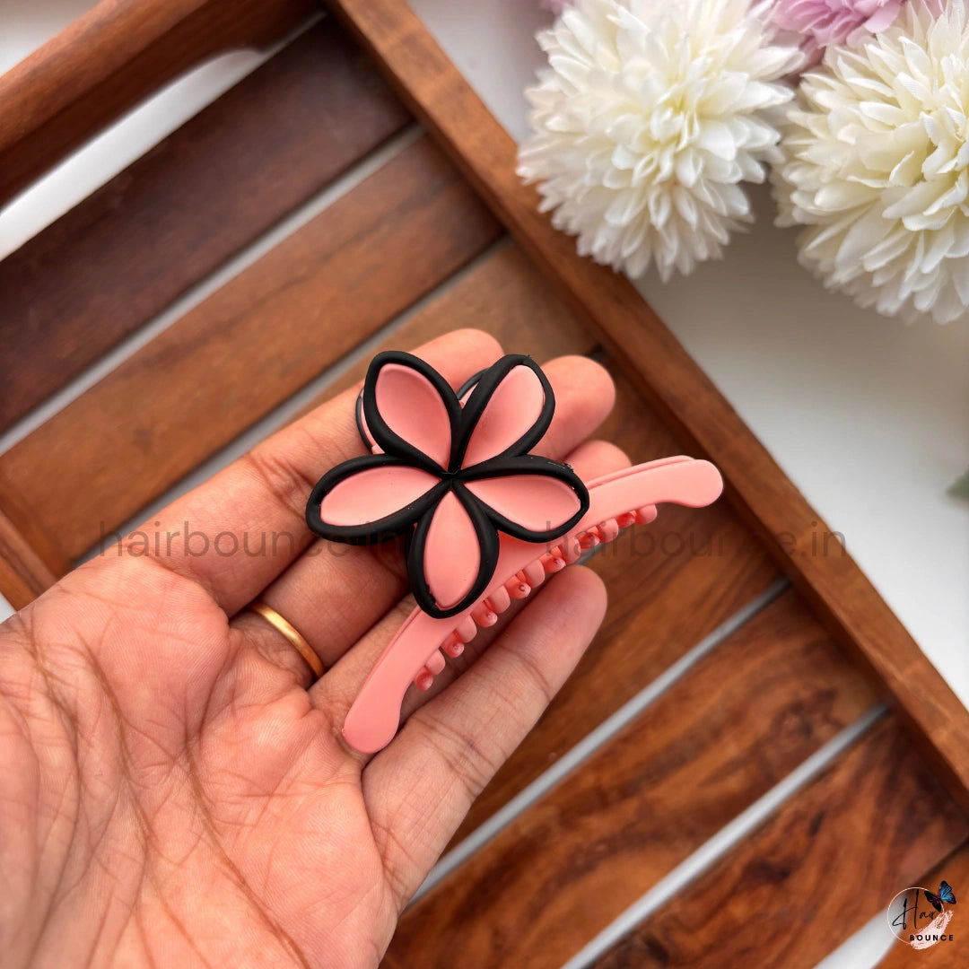 Matte Five Petal Flower Hair Claw – Medium
