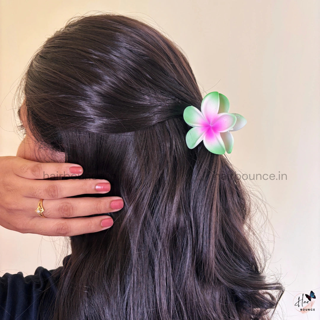 Dual Shade Lilly Flower Hair Claw – Medium