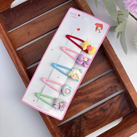 Different Style of Tic Tac - Set of 5 / Assorted Colours